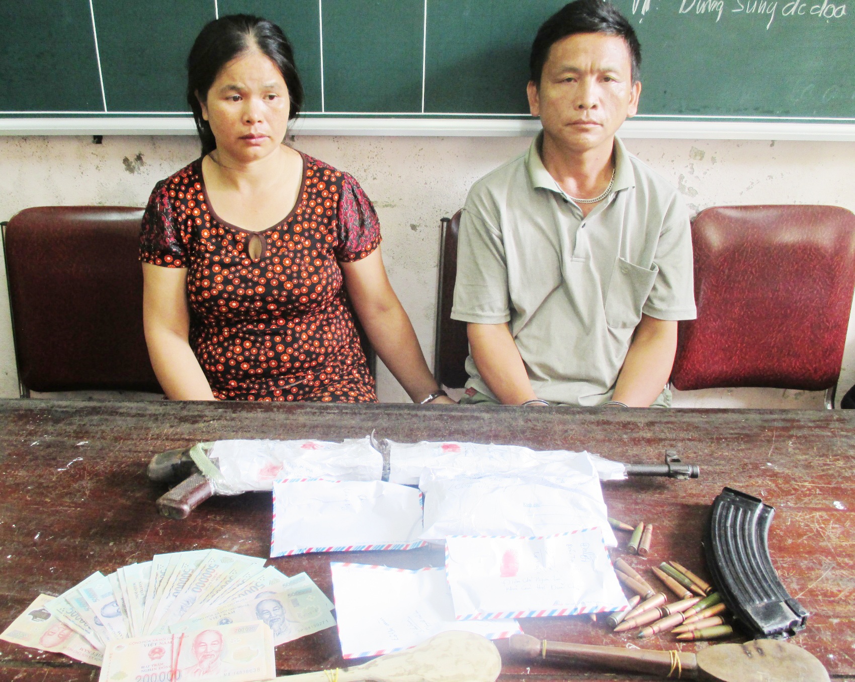 Mua ban ma tuy anh 1