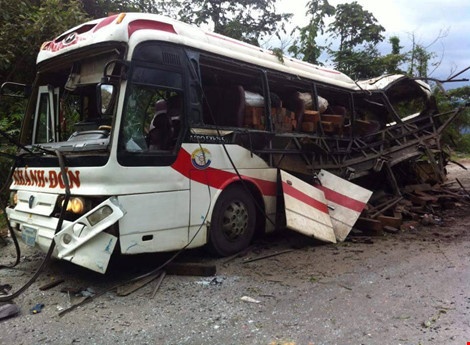 Lap doan lien nganh kiem tra xe oto cho khach anh 1