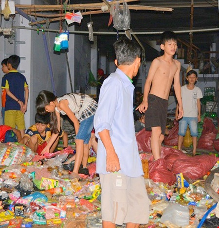 chay ki ot ban hang anh 2