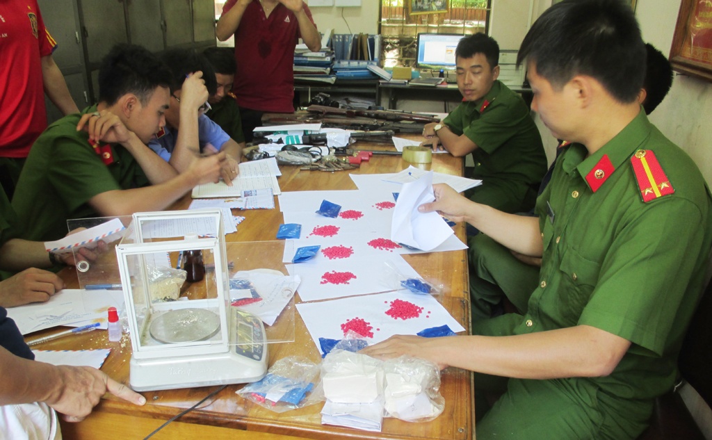 Ong trum mua ban ma tuy anh 3