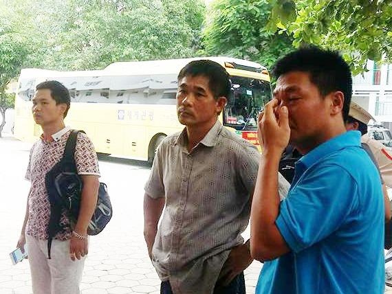 Khong chap nhan viec khach san 'giam' xe cua du khach hinh anh