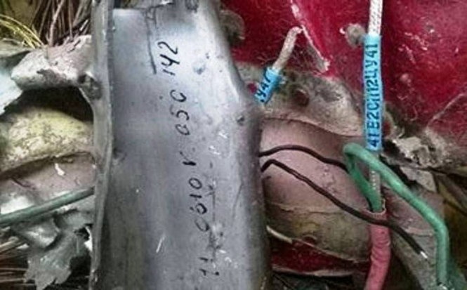 Trục vớt máy bay Su-30MK2 ảnh 1 Truc vot may bay Su-30MK2 anh 1