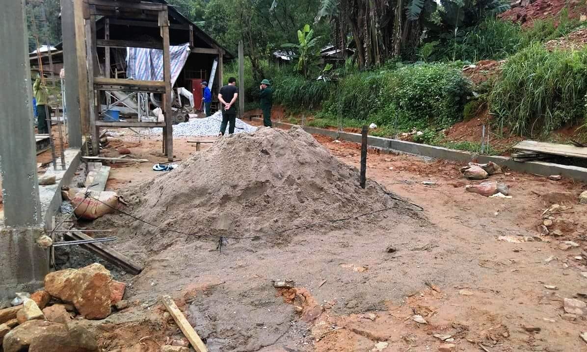 Học sinh hỗn chiến ảnh 1 Hoc sinh hon chien anh 1