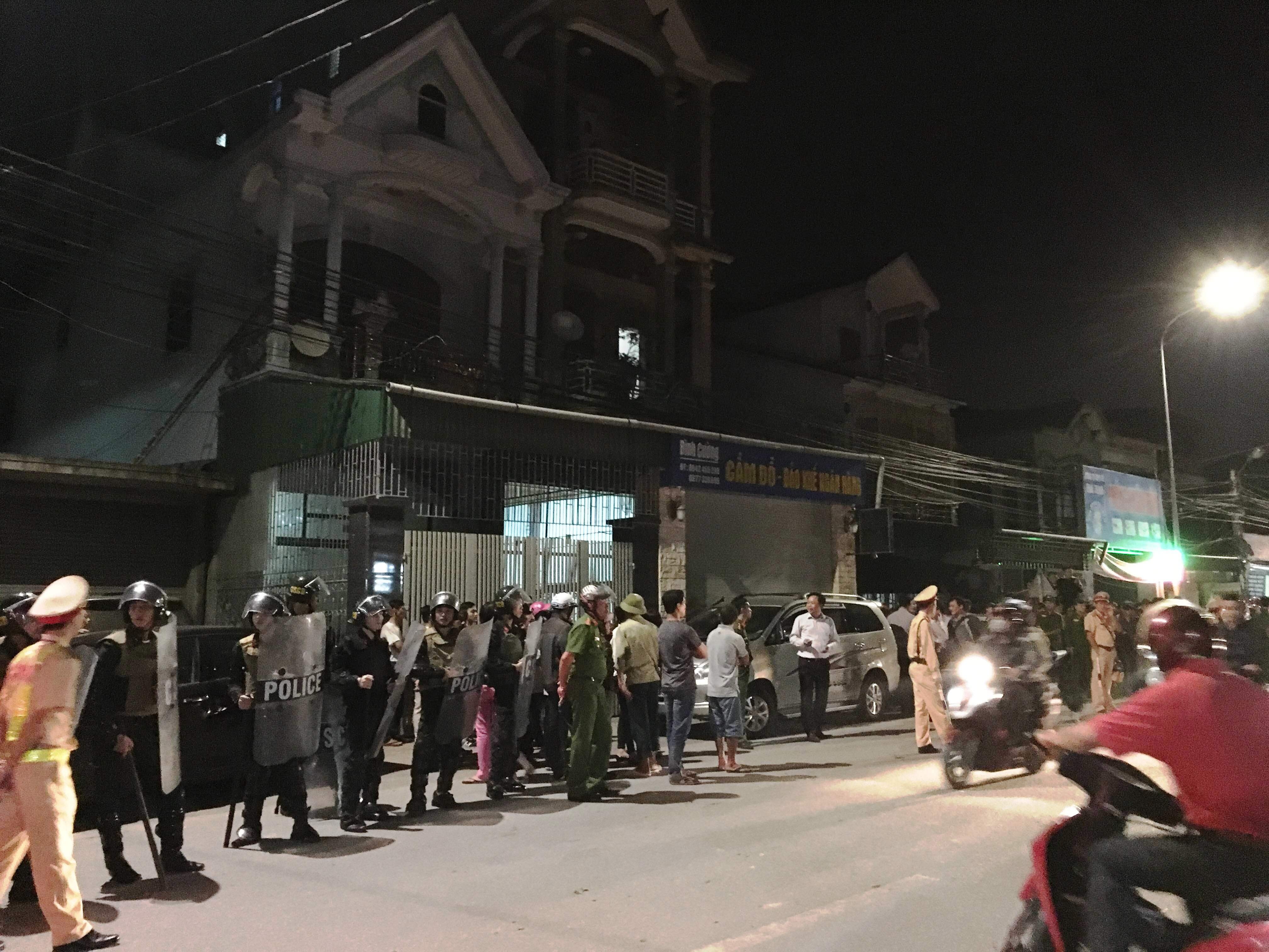 vay bat o danh bac anh 1