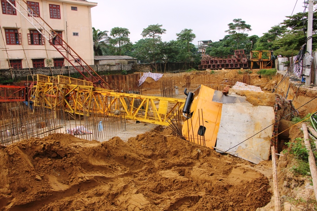 Vu can cau do: Cong trinh chua duoc cap phep xay dung hinh anh