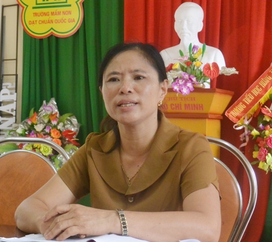 Phản đối trường lạm thu ảnh 2 Phan doi truong lam thu anh 2