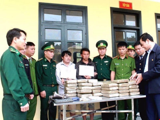 vận chuyển cần sa ảnh 1 van chuyen can sa anh 1