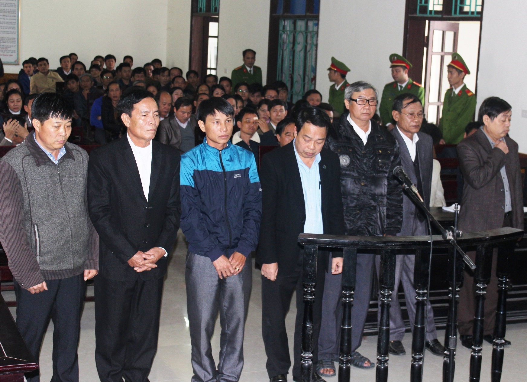 Nguyên chủ tịch huyện Kỳ Anh lĩnh án tù ảnh 1 Nguyen chu tich huyen Ky Anh linh an tu anh 1