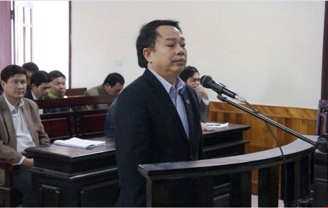 Nguyen chu tich huyen Ky Anh linh an tu anh 2