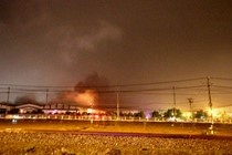 Thu tuong chi dao khac phuc vu chay o nha may oto Truong Hai hinh anh