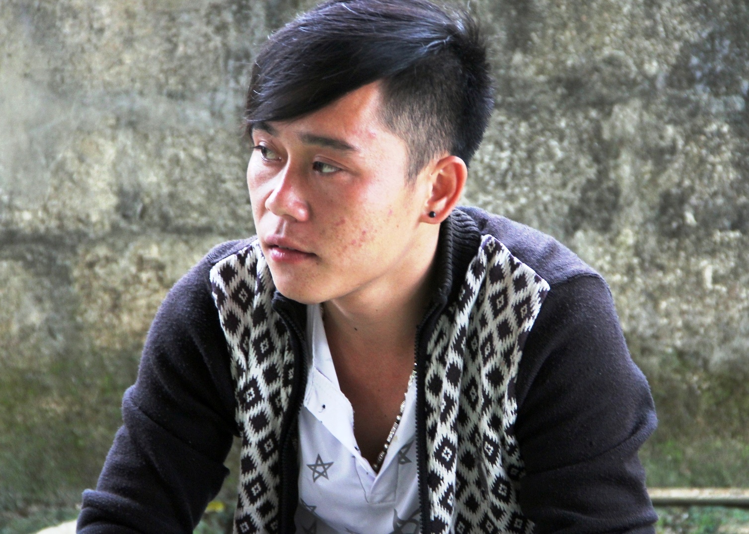 9X trong clip 'bat vo' giua duong: Toi chi muon to tinh hinh anh