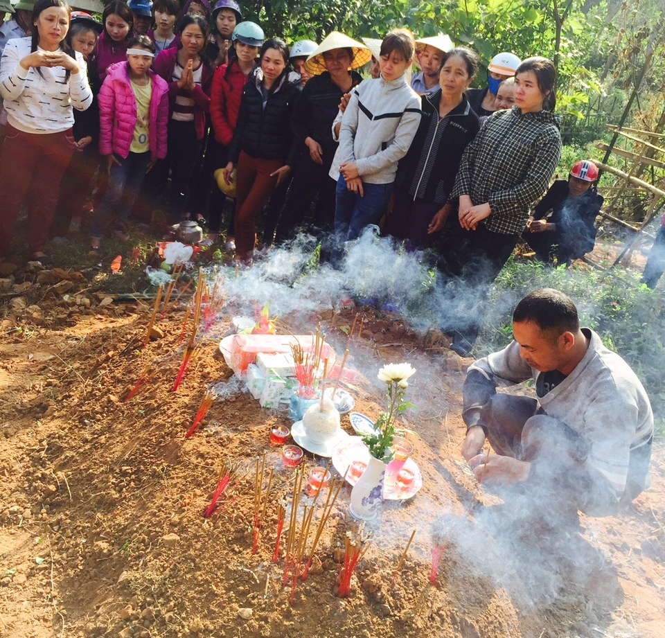 be 7 thang tuoi tu vong anh 2