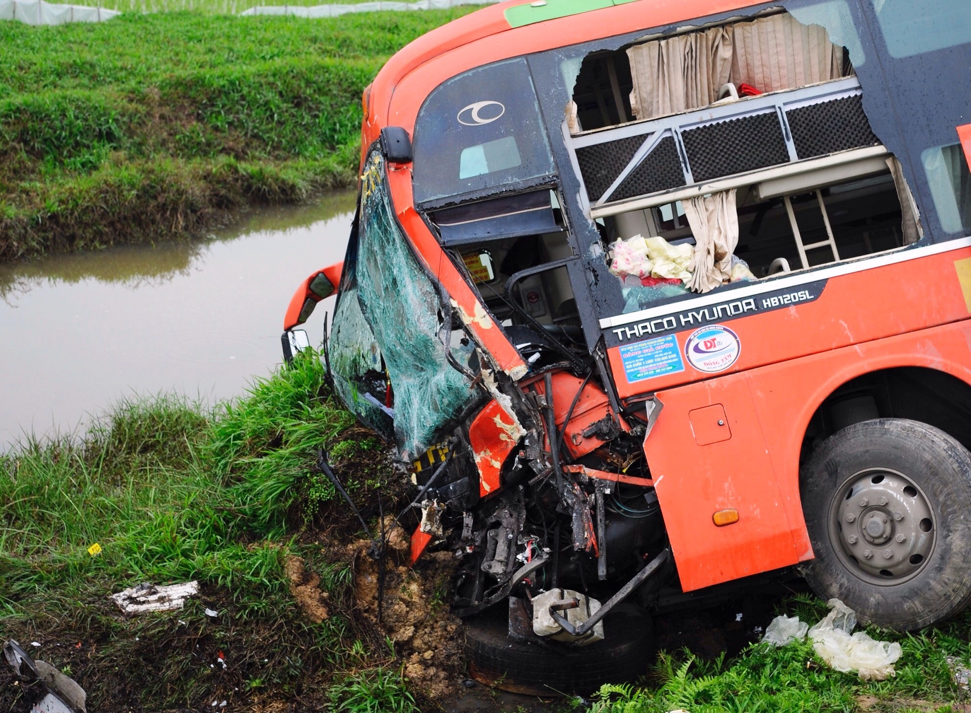 xe khach dau dau xe tai anh 5