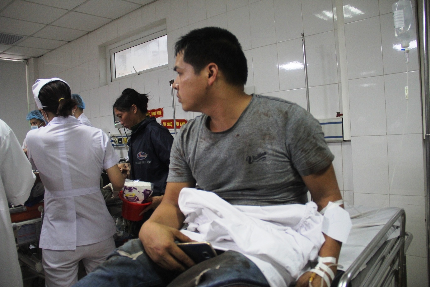 tai nan xe khach giuong nam anh 2