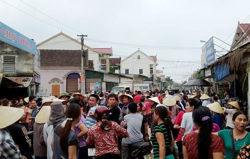 Thôi miên lừa tiền ảnh 1 Thoi mien lua tien anh 1