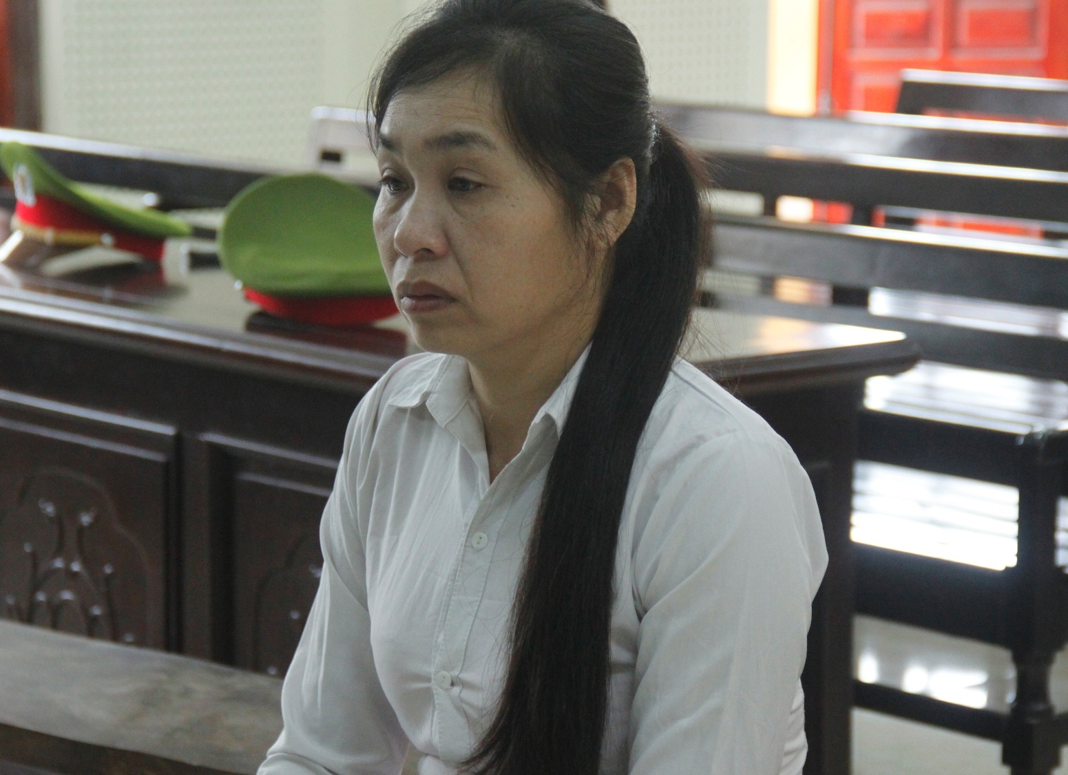 Lua ban em dau sang Trung Quoc lay 180 trieu hinh anh