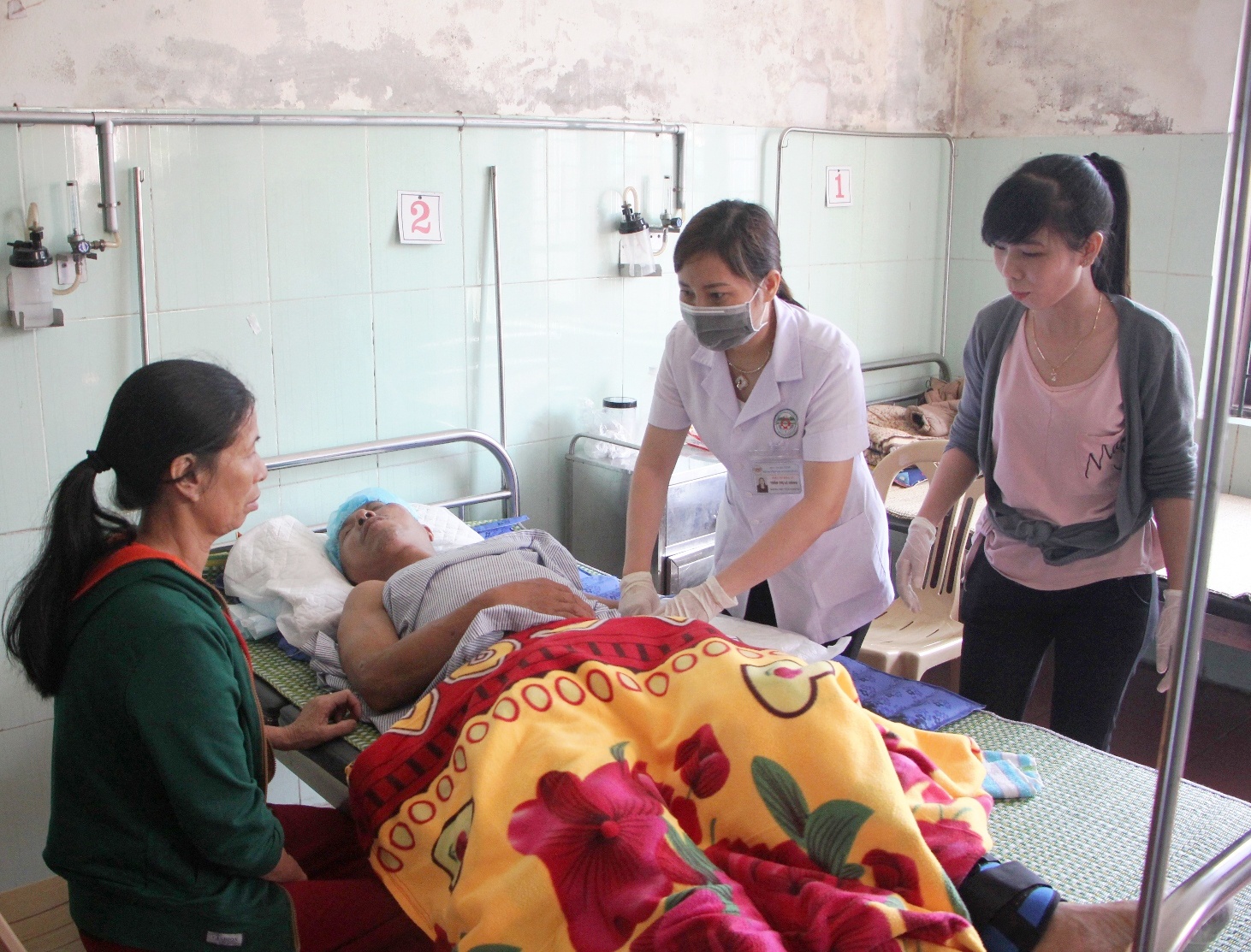 Benh vien noi gi sau vu benh nhan 'song lai' khi gia dinh lo hau su hinh anh