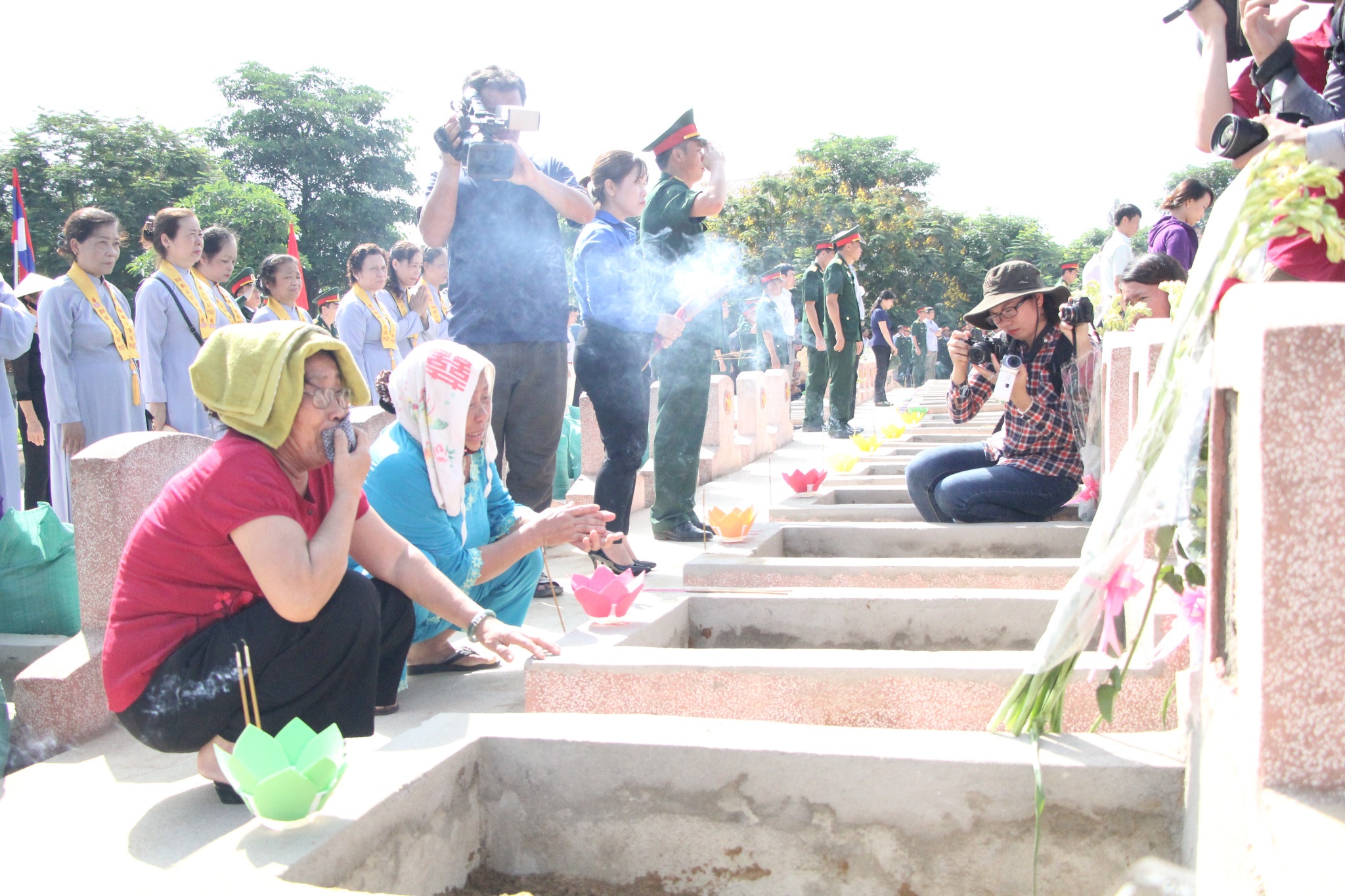 an táng 107 hài cốt liệt sĩ ảnh 11 an tang 107 hai cot liet si anh 11