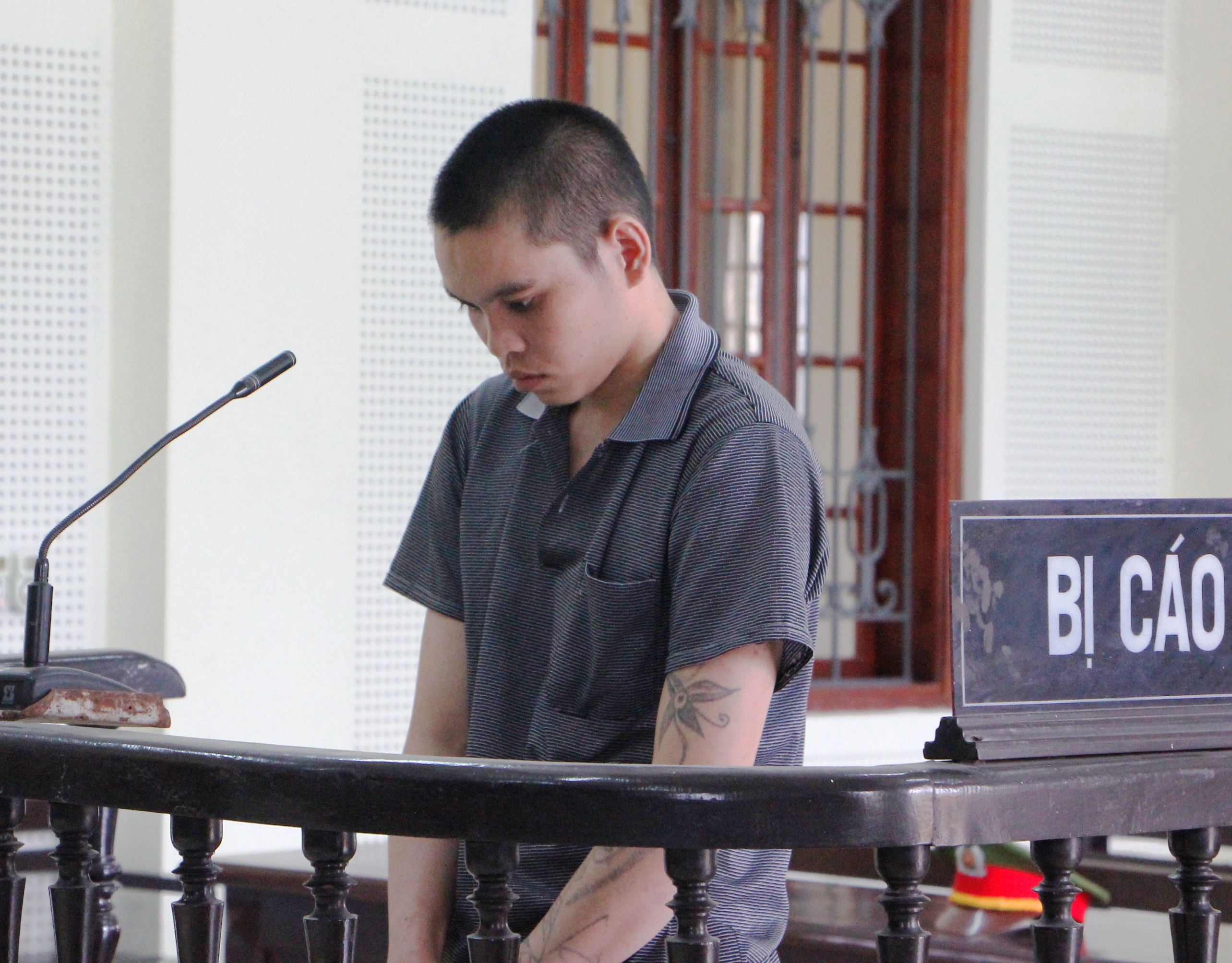 Chem thuong phu nu anh 1