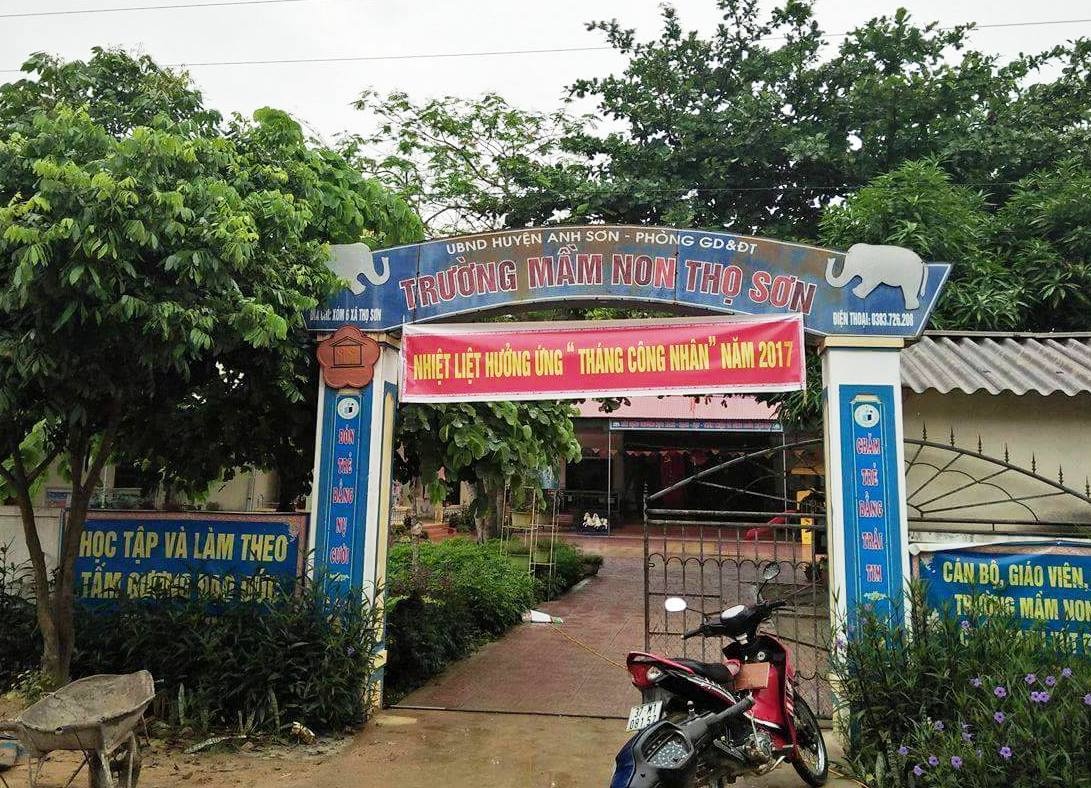 nghi vấn dùng thực phẩm bẩn chế biến thức ăn cho các cháu học sinh ảnh 1 nghi van dung thuc pham ban che bien thuc an cho cac chau hoc sinh anh 1