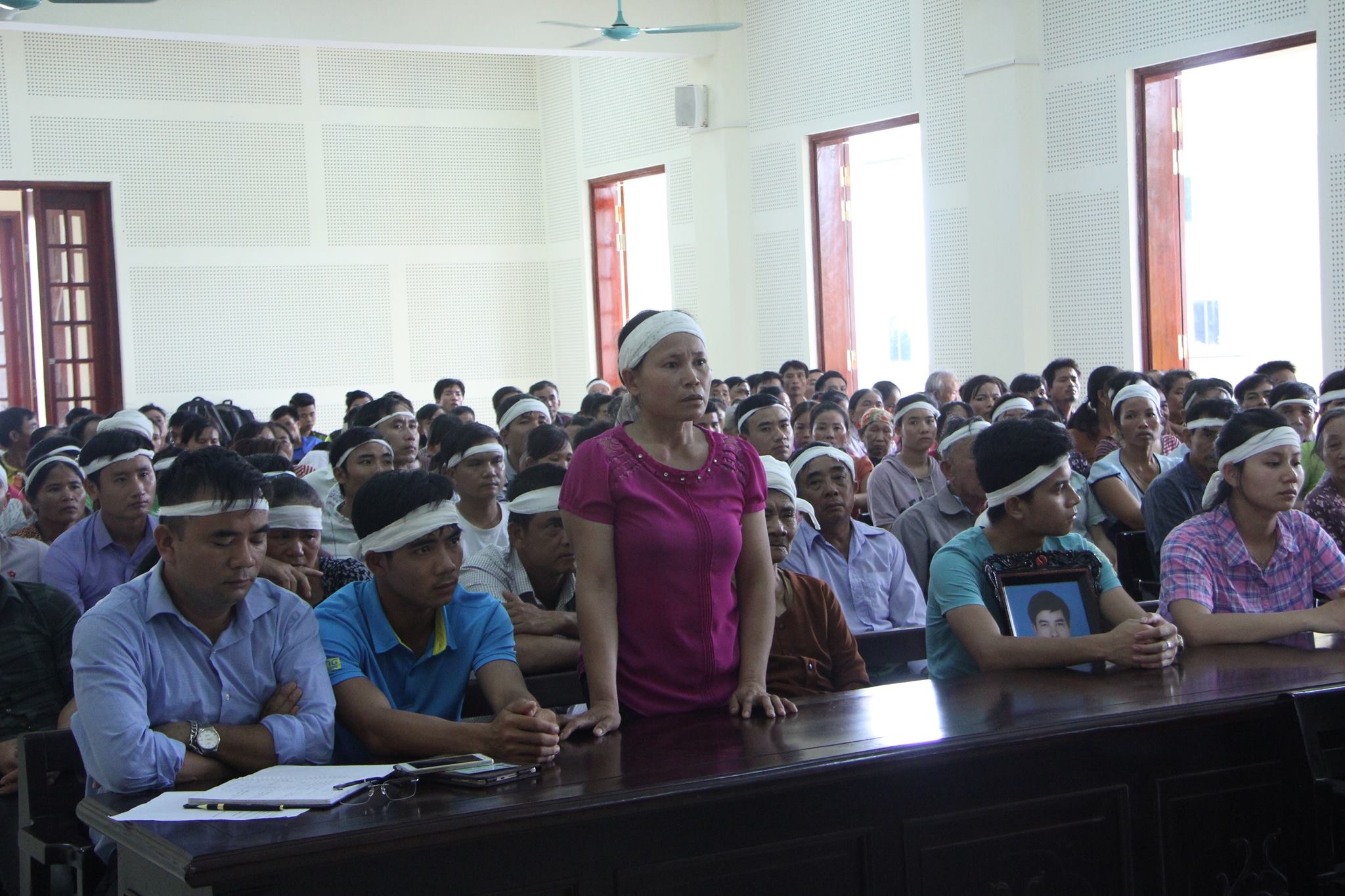 Ke giet nguoi tai ruong mia nhan an chung than hinh anh