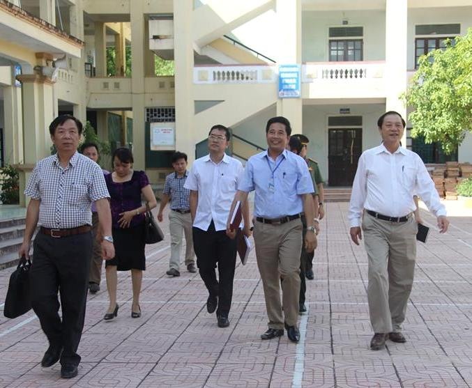 32 hoc sinh o Nghe An duoc mien thi THPT quoc gia 2017 hinh anh