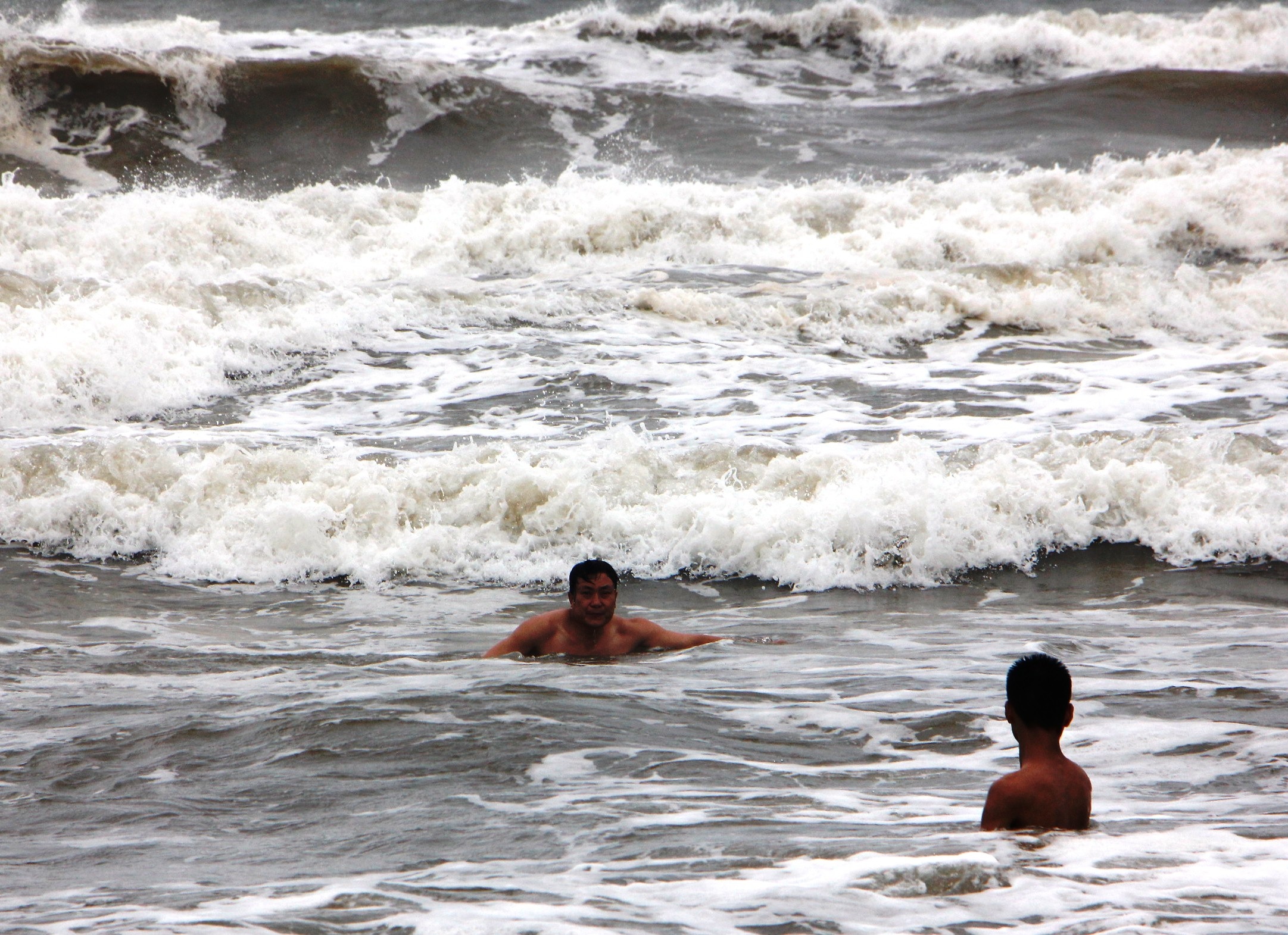 khach phan ung khi bi cam tam anh 15