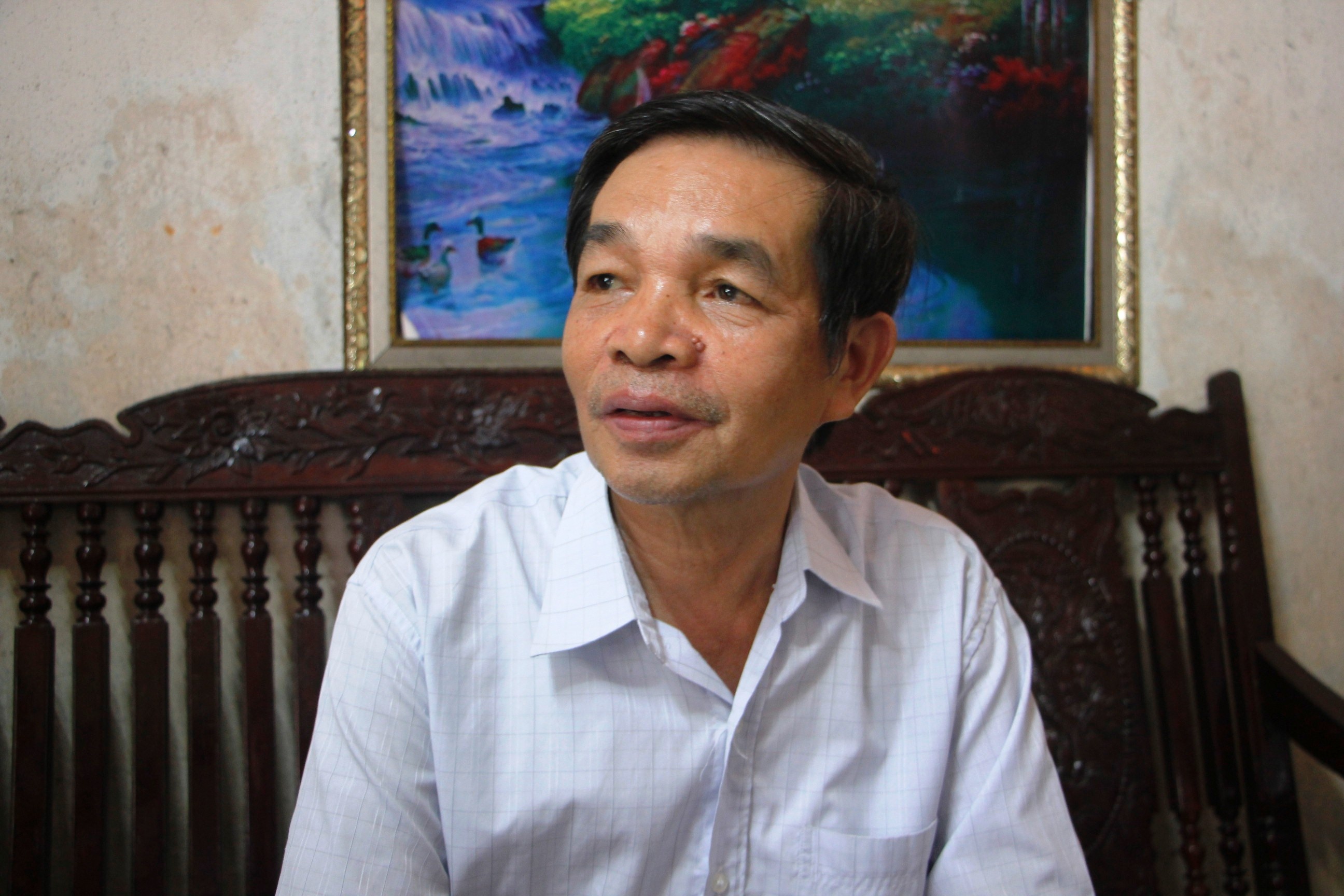 Nhung nguoi dat but tich 'Bac Ho song mai' len nui Nhon hinh anh