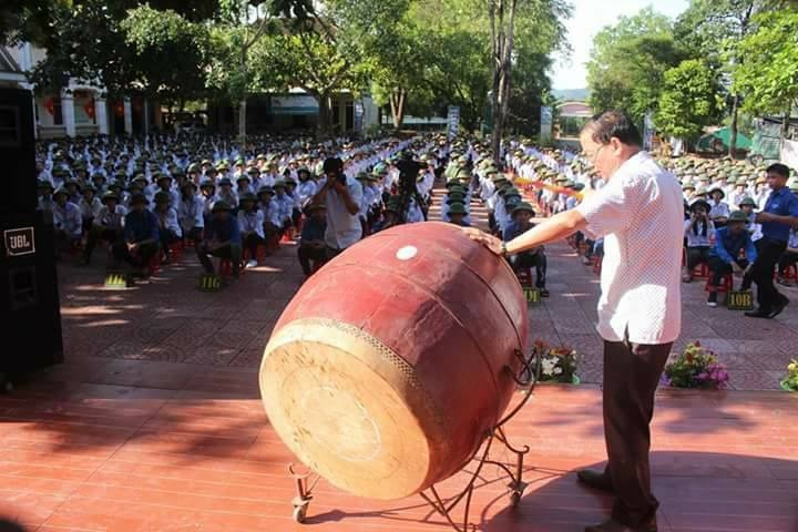 Khai giảng năm học 2017 ảnh 2 Khai giang nam hoc 2017 anh 2