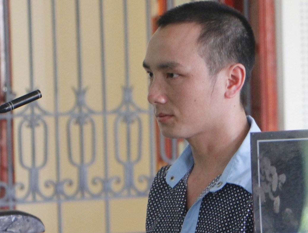 Vo xin an nhe cho nguoi chong mang toi giet nguoi hinh anh