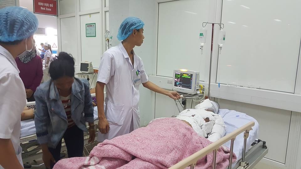 cháy nhà khiến hai mẹ con bỏng nặng ảnh 2 chay nha khien hai me con bong nang anh 2