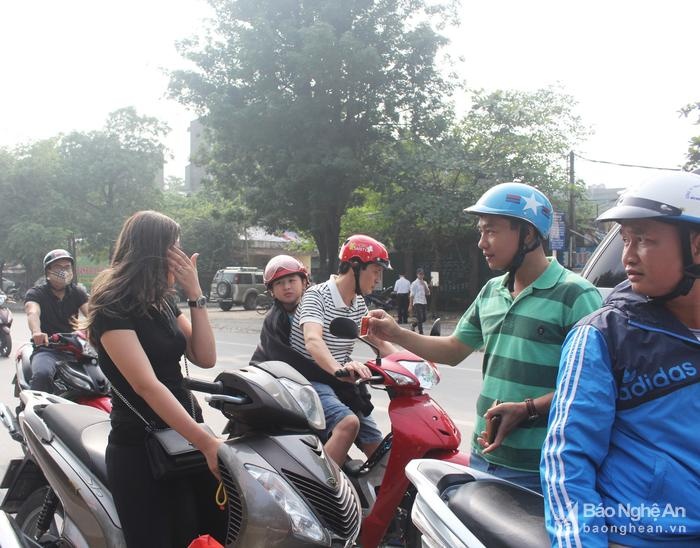 bắt xe vi phạm ảnh 1 bat xe vi pham anh 1