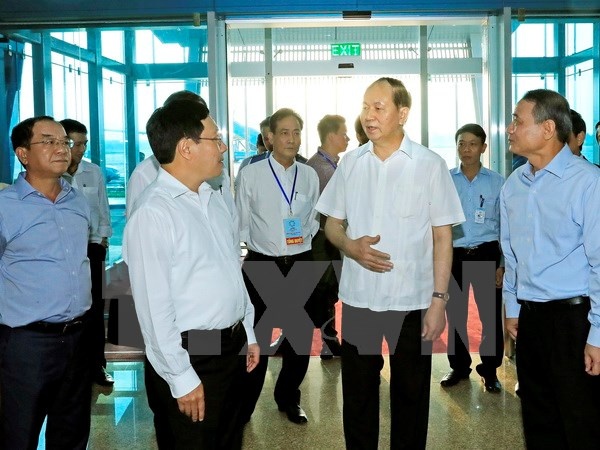 Chu tich nuoc kiem tra cong tac le tan, an ninh tuan le Cap cao APEC hinh anh