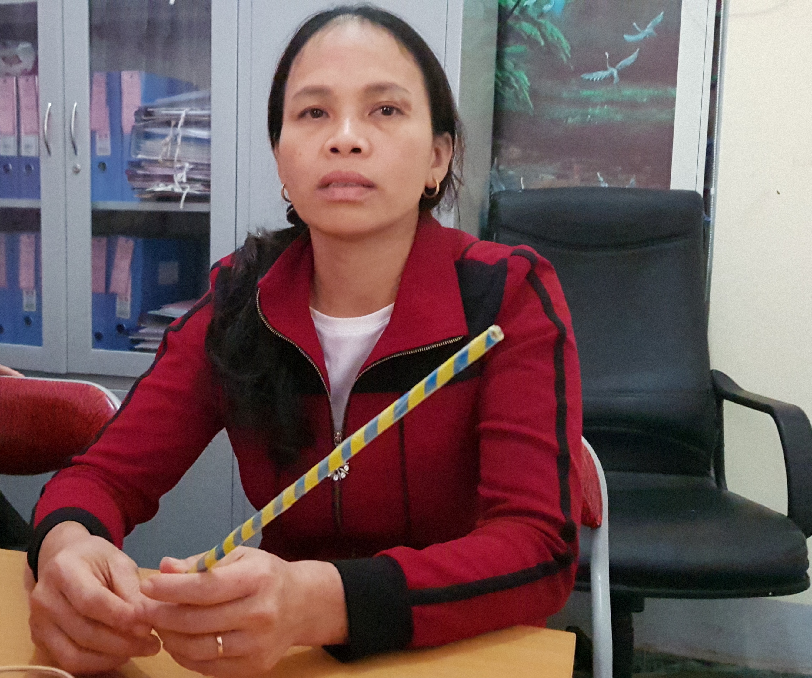 giáo viên bị tố đánh học sinh gãy ngón tay ảnh 3 giao vien bi to danh hoc sinh gay ngon tay anh 3