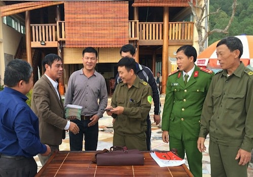 Chu nha hang nho cong an tra lai nua ty dong khach de quen hinh anh