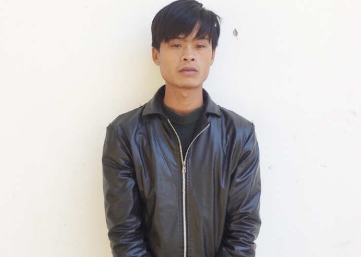 9X cuop dien thoai, dap dau vao ban vo keu oan hinh anh