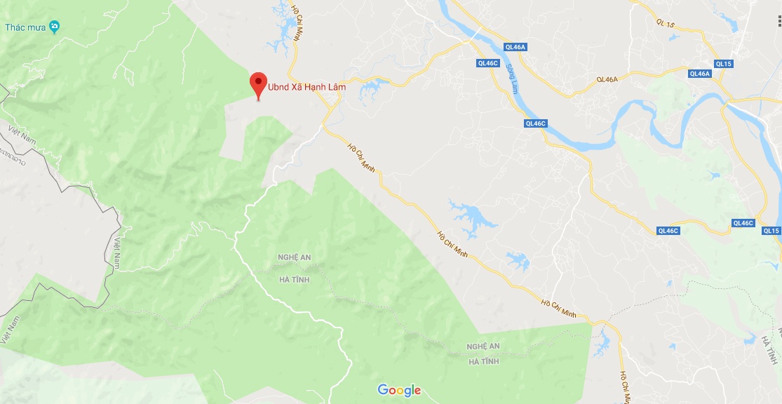 bé trai sơ sinh bị bỏ rơi bên đường ảnh 2 be trai so sinh bi bo roi ben duong anh 2