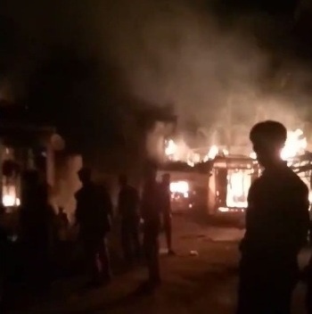 Chay nha nguoi dan hinh anh