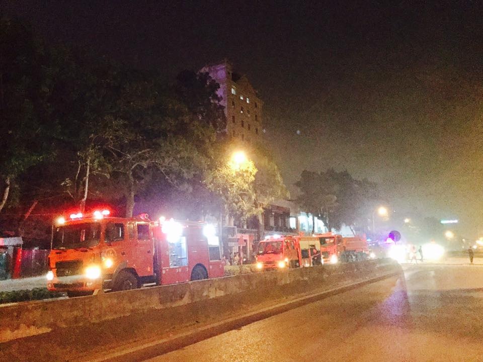 nổ lớn tại nhà hàng ảnh 2 no lon tai nha hang anh 2