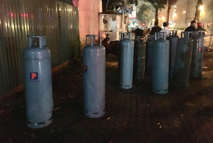 nổ lớn tại nhà hàng ảnh 3 no lon tai nha hang anh 3