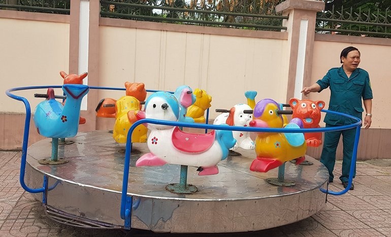 phu huynh danh co giao dang bau anh 4