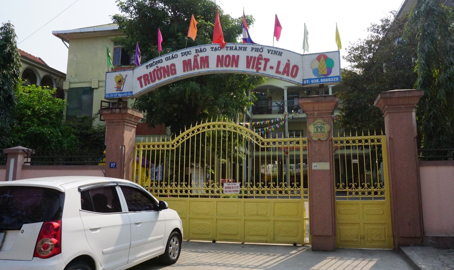 Danh giao sinh nhap vien anh 1