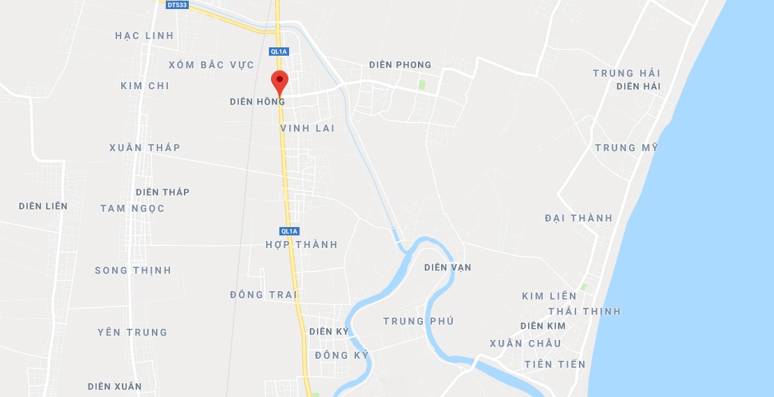 xử phạt thanh niên điều khiển xe máy bằng hai chân ảnh 2 xu phat thanh nien dieu khien xe may bang hai chan anh 2