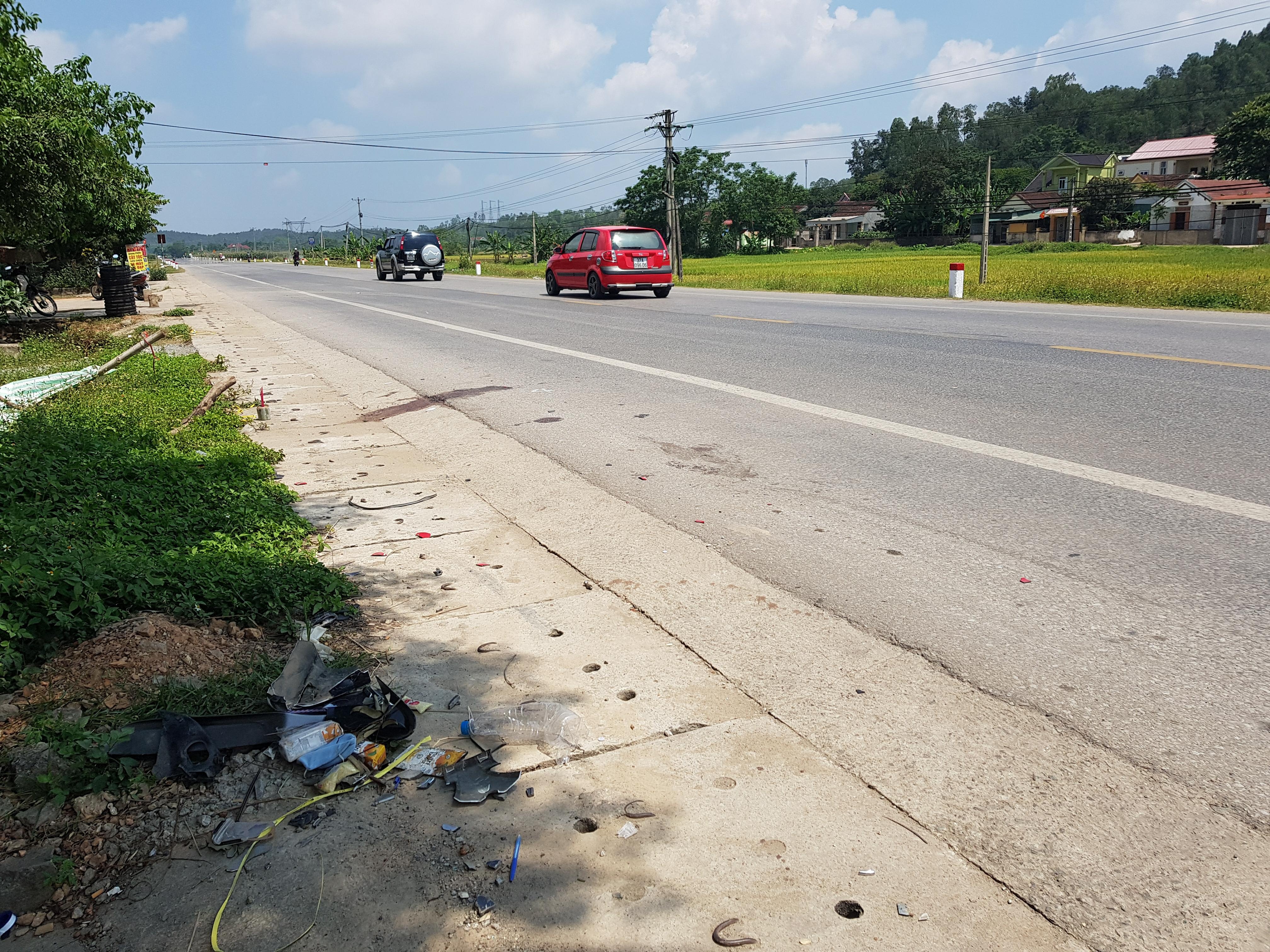 Tam giu tai xe xe tai lan lan, dam ba bau tu vong hinh anh