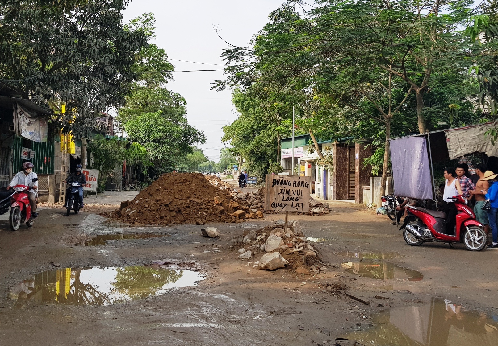 Do vat lieu xay dung chan duong hinh anh