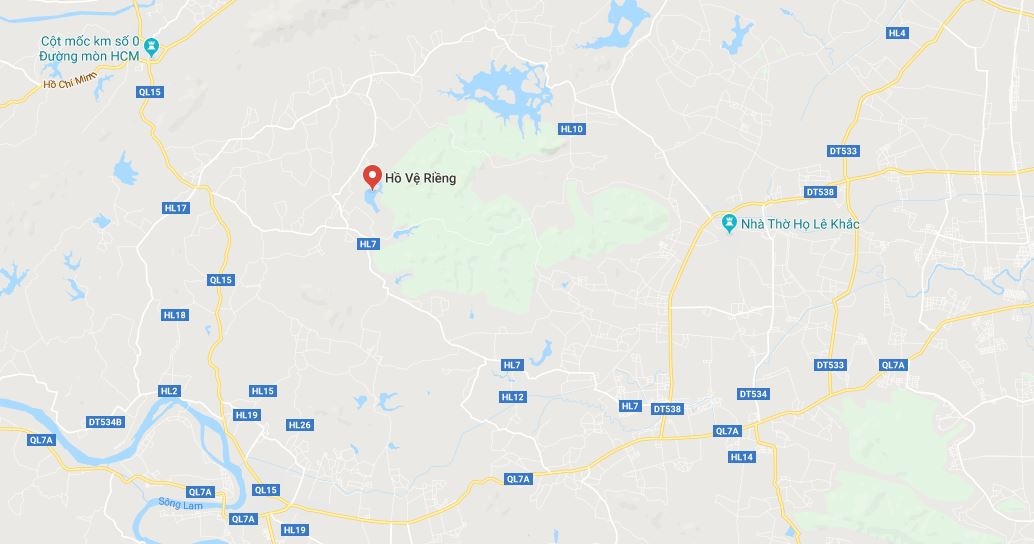 nu sinh duoi nuoc anh 2