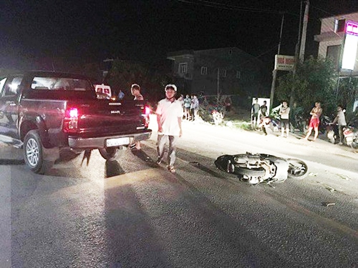 xe biển xanh gây tai nạn chết người ảnh 1 xe bien xanh gay tai nan chet nguoi anh 1