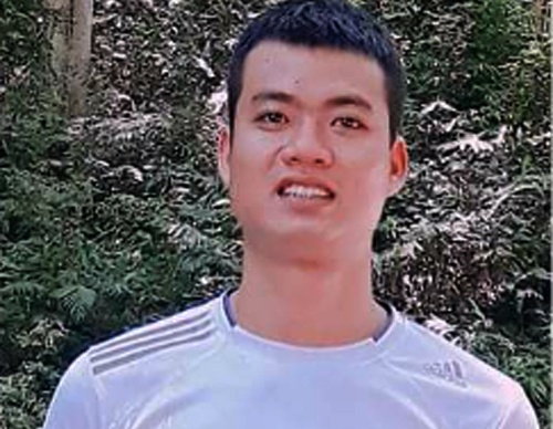 Khoi to 9X danh vo sap cuoi tu vong hinh anh