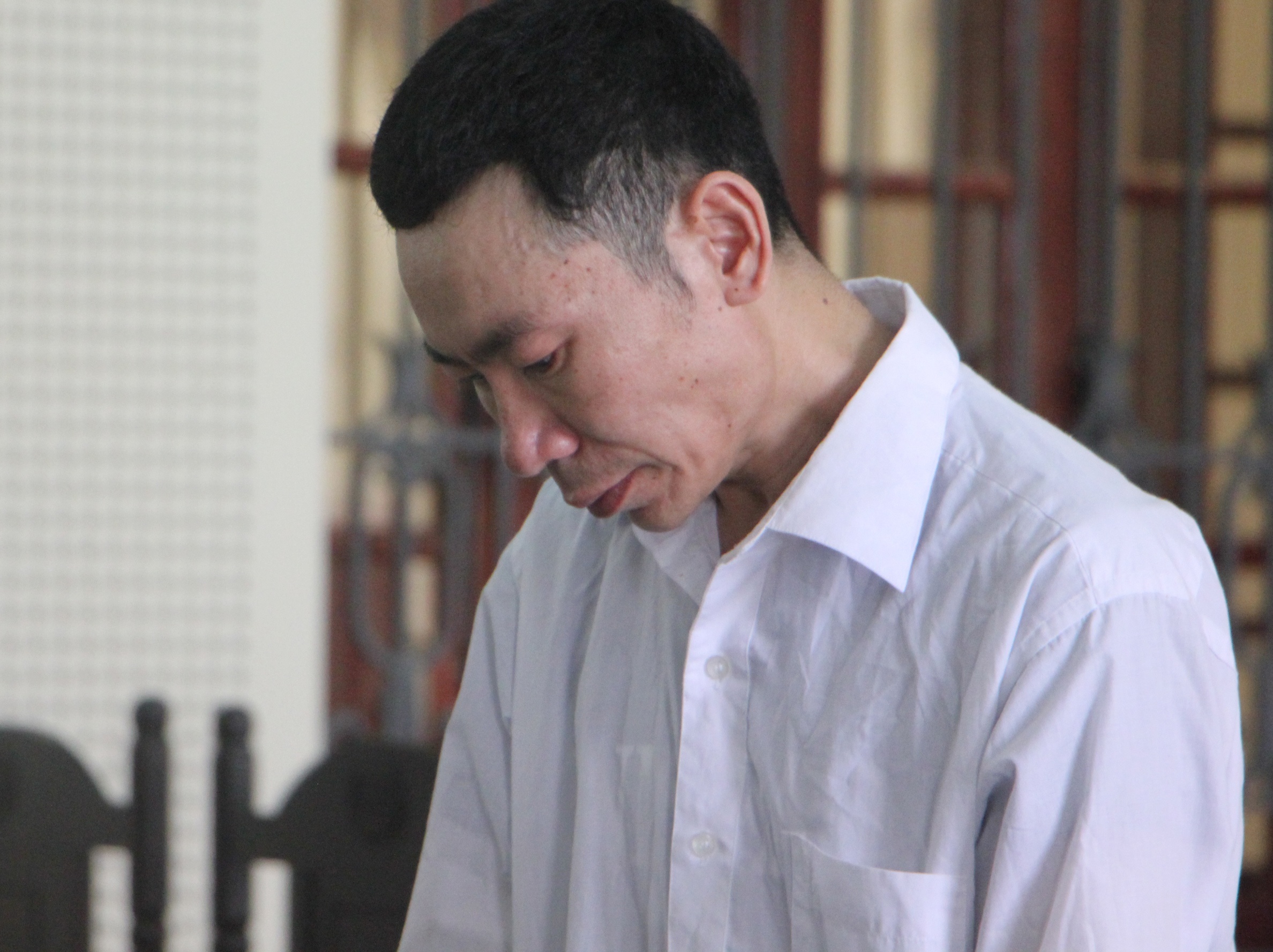 Vo nan nhan xin giam an cho bi cao pham toi giet nguoi hinh anh