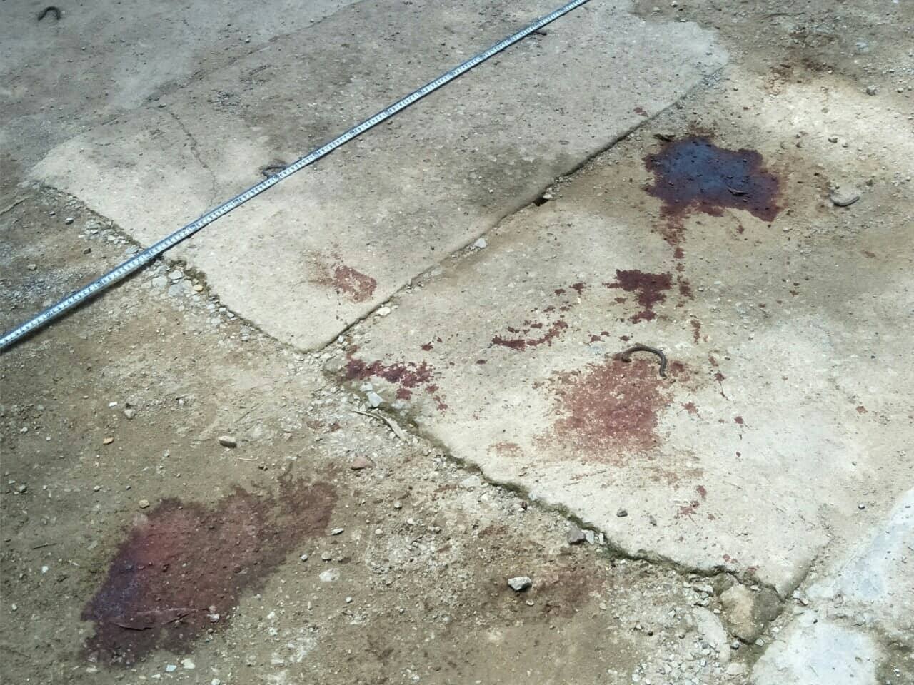 Nam thanh nien bi dam thau tim sau va cham xe hinh anh